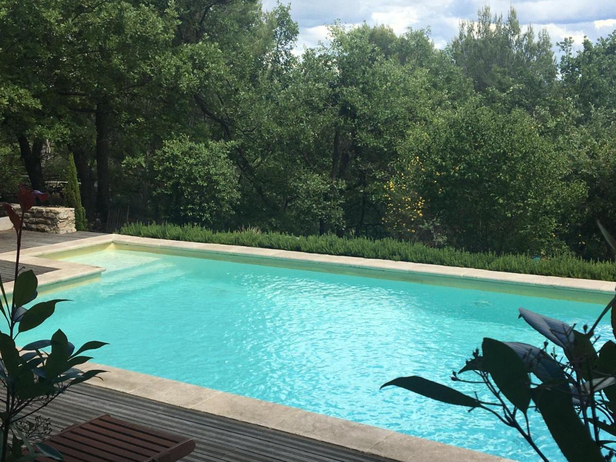 Villa De Carbonelle Pierrevert Exteriér fotografie